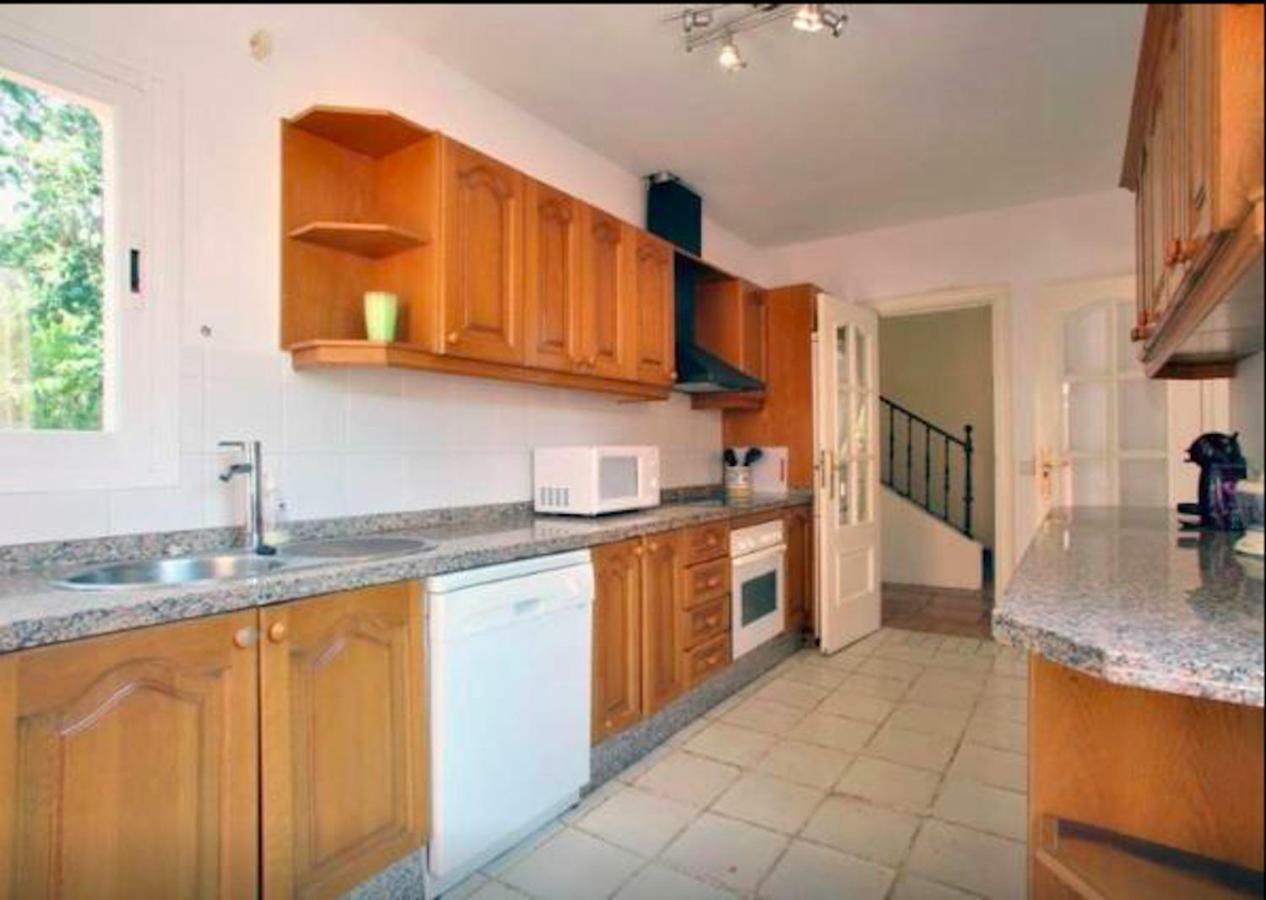 Villa 9 La Alzambra-Puerto Banus Marbella Bagian luar foto